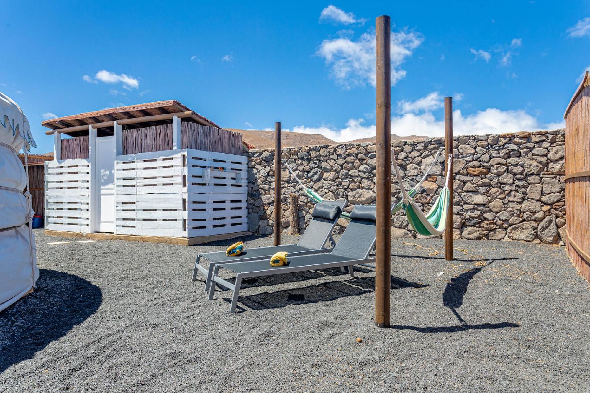 Eco Village Finca De Arrieta - Yurts And Stone Cottages - Shared Pool - Walking Distance To Arrieta Beach Tabayesco Exterior photo